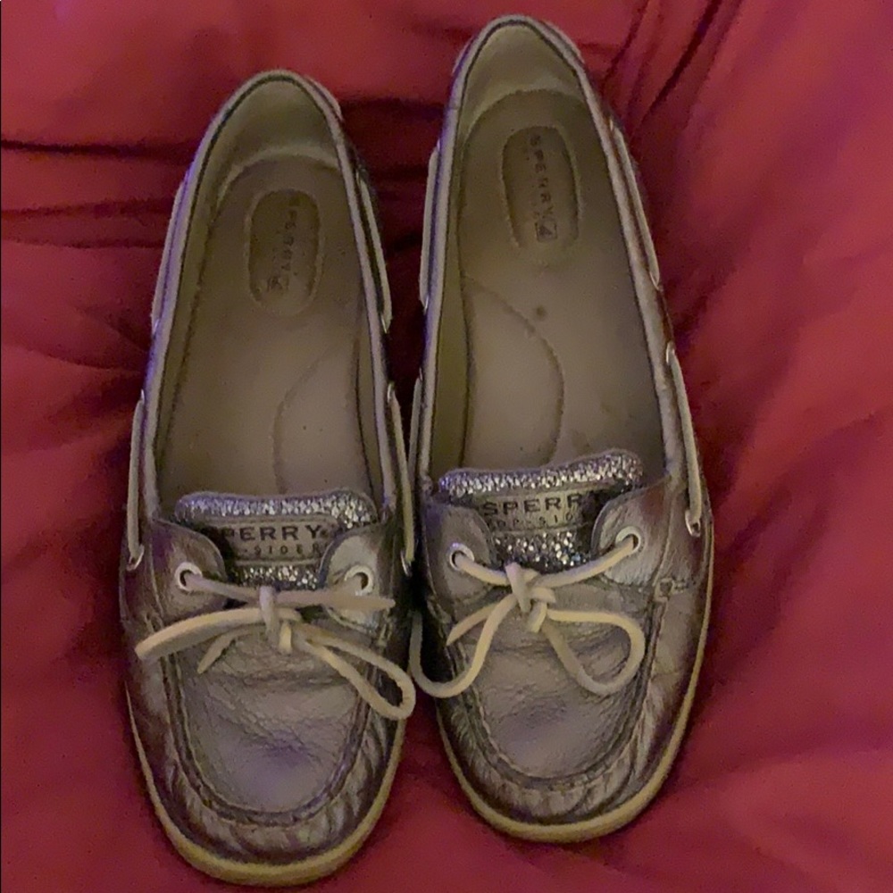 Awesome Women’s Sherry’s